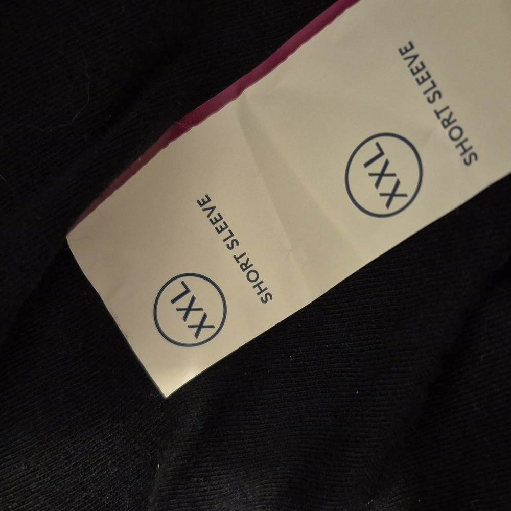 NWT Universal Thread Shrunken Short-Sleeve Tee - Multiple Sizes/Colors - Picture 4 of 4
